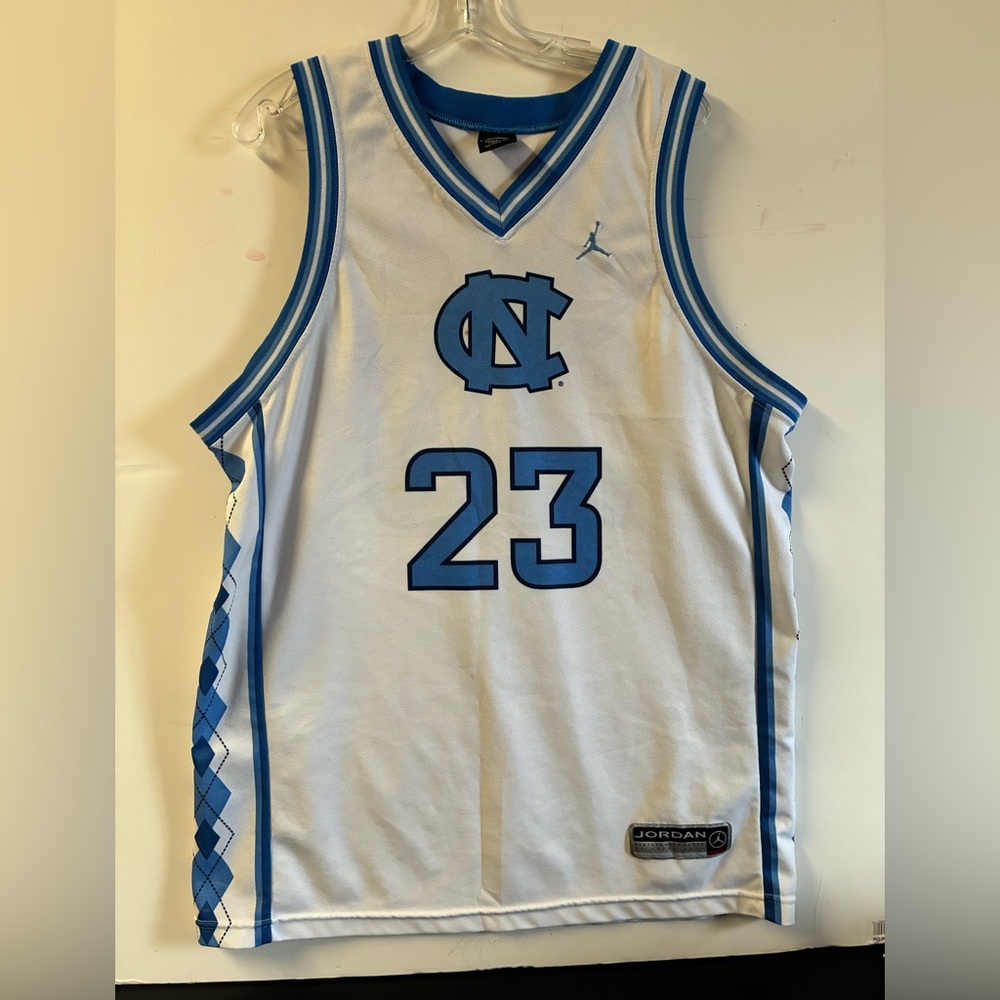 Jordan UNC Jersey Men’s L